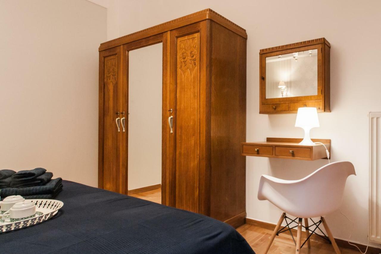 Classy And Stylish Private Apartment At Acropolis Museum Metro Station Athens Luaran gambar