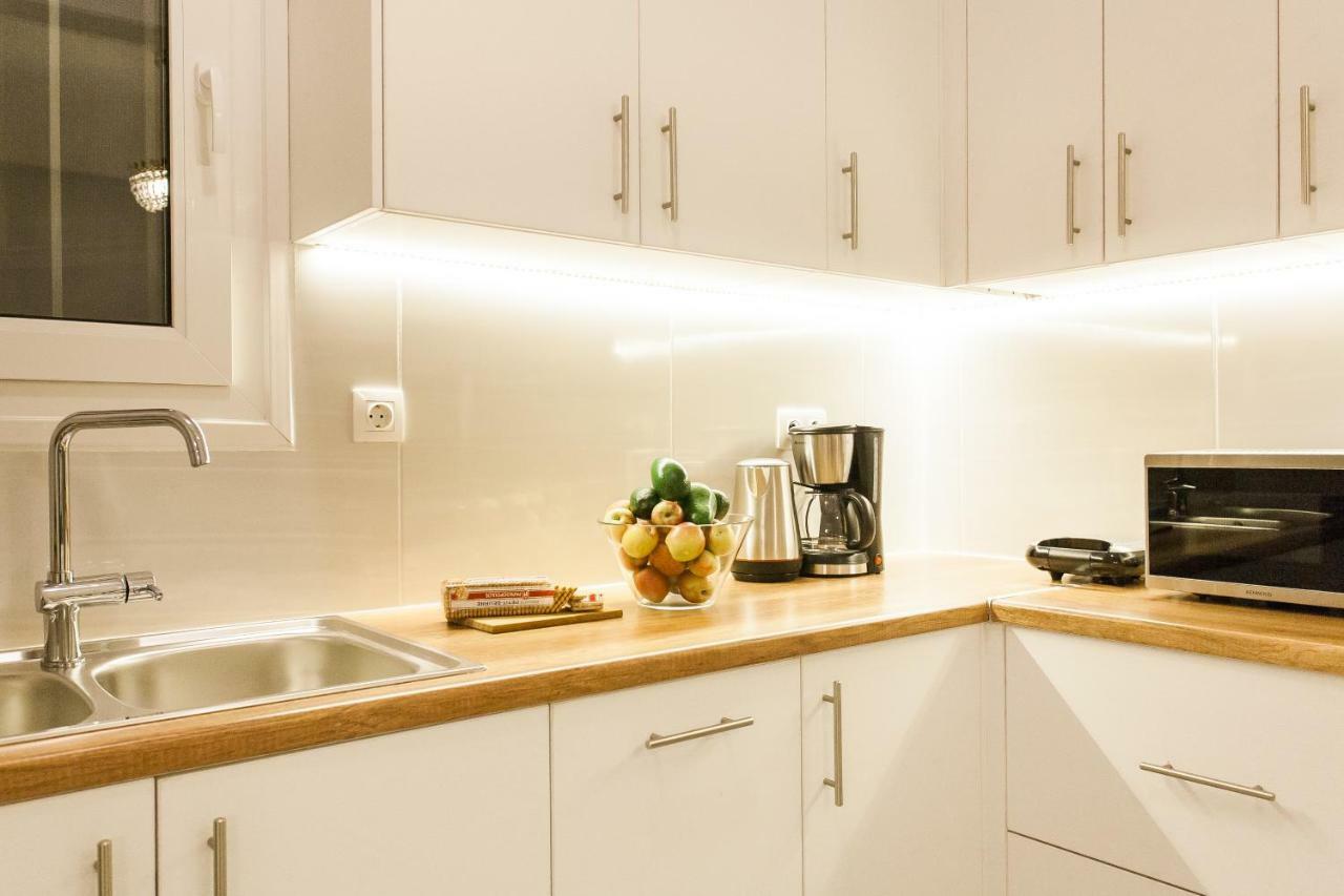 Classy And Stylish Private Apartment At Acropolis Museum Metro Station Athens Luaran gambar